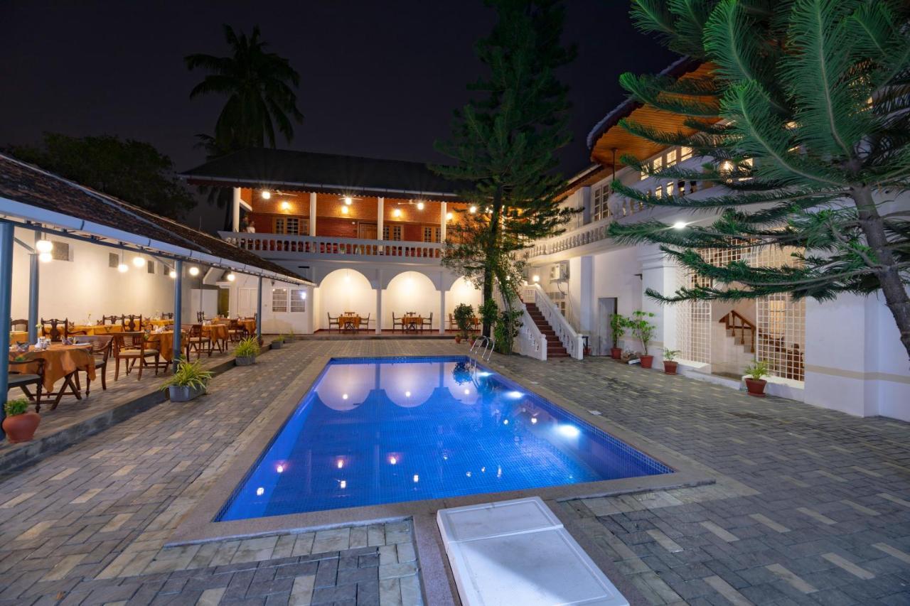 Dutch Bungalow Kochi Exterior foto